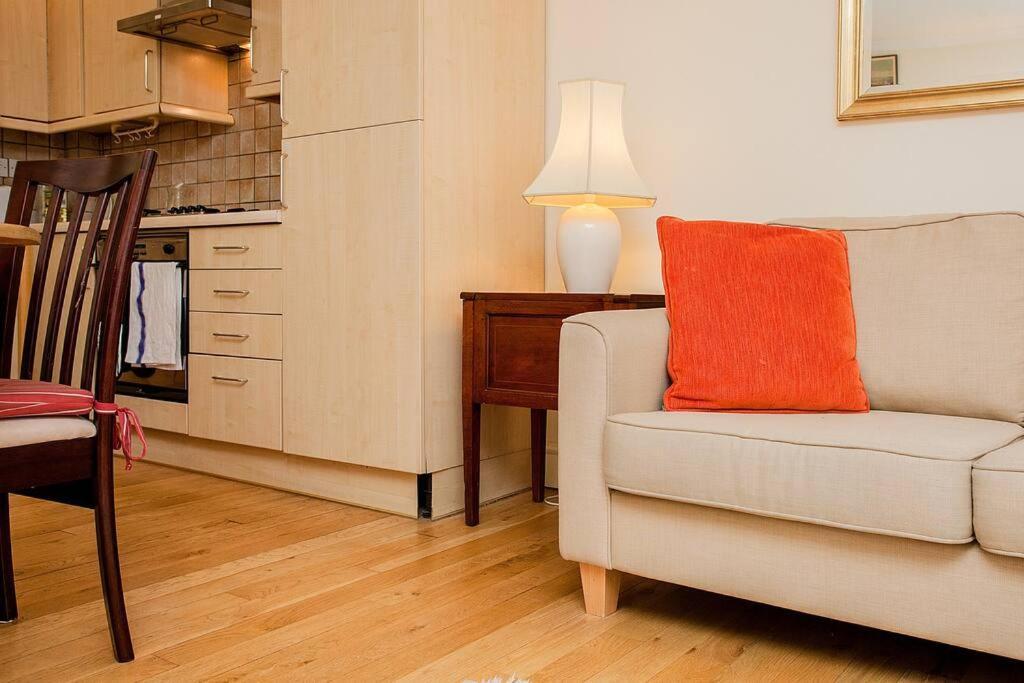 Bright 2 Bedroom Flat In Central לונדון מראה חיצוני תמונה
